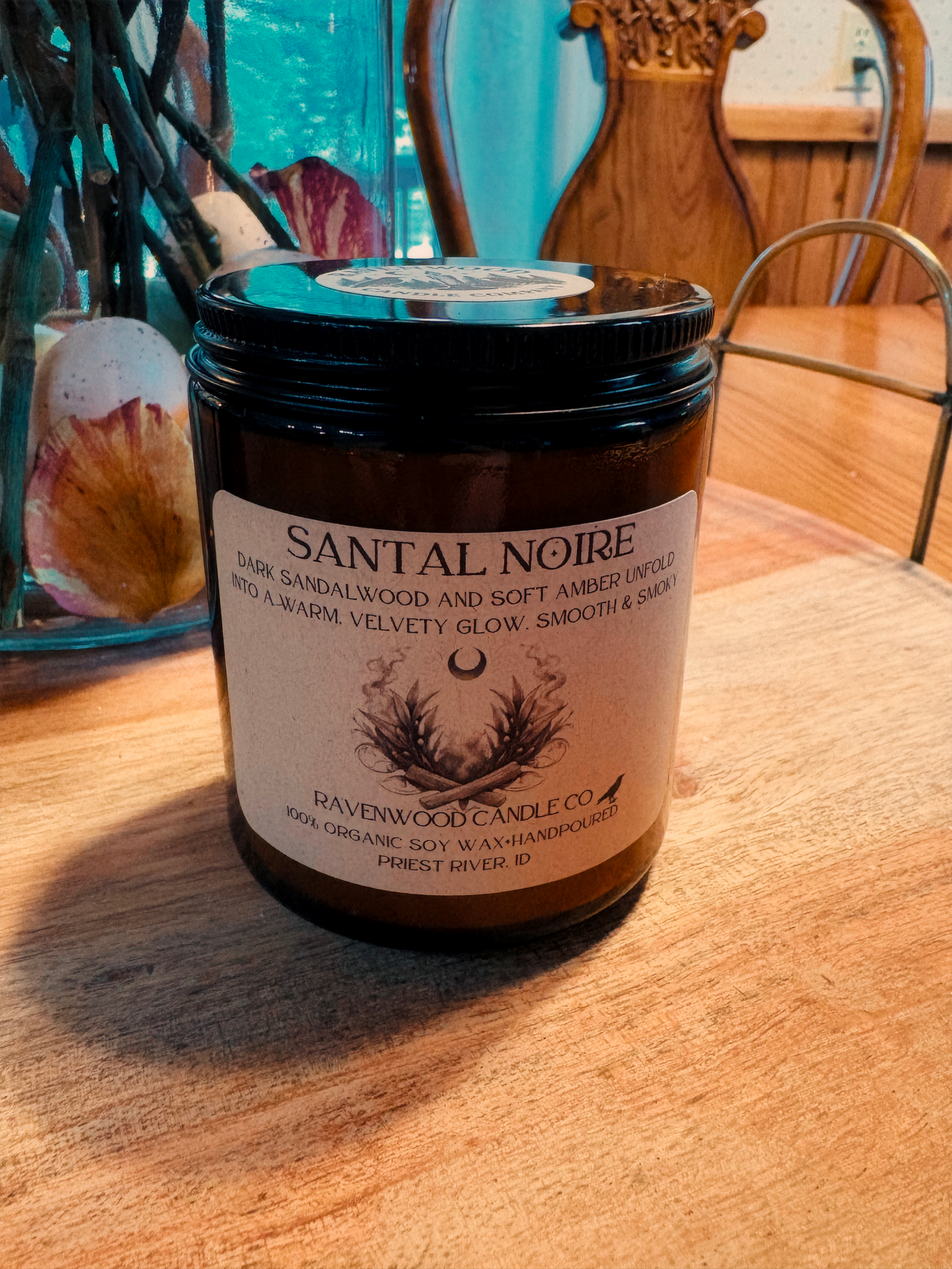 Santal Noire Soy Candle 7oz.